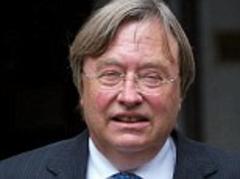 David Cameron should not have promoted tennis crony to Tory party chairman says David Mellor as row over 'swivel-eyed loons' comment engulfs Conservatives