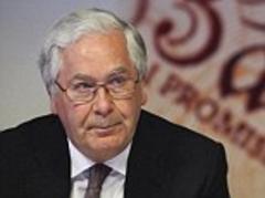 Sir Mervyn King says George Osborne's plan to help housebuyers 'could cause another crash'