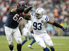 freeney signs with chargers