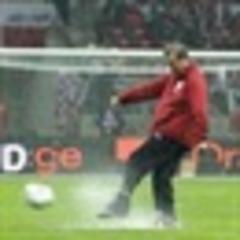 hodgson frustrated by tours
